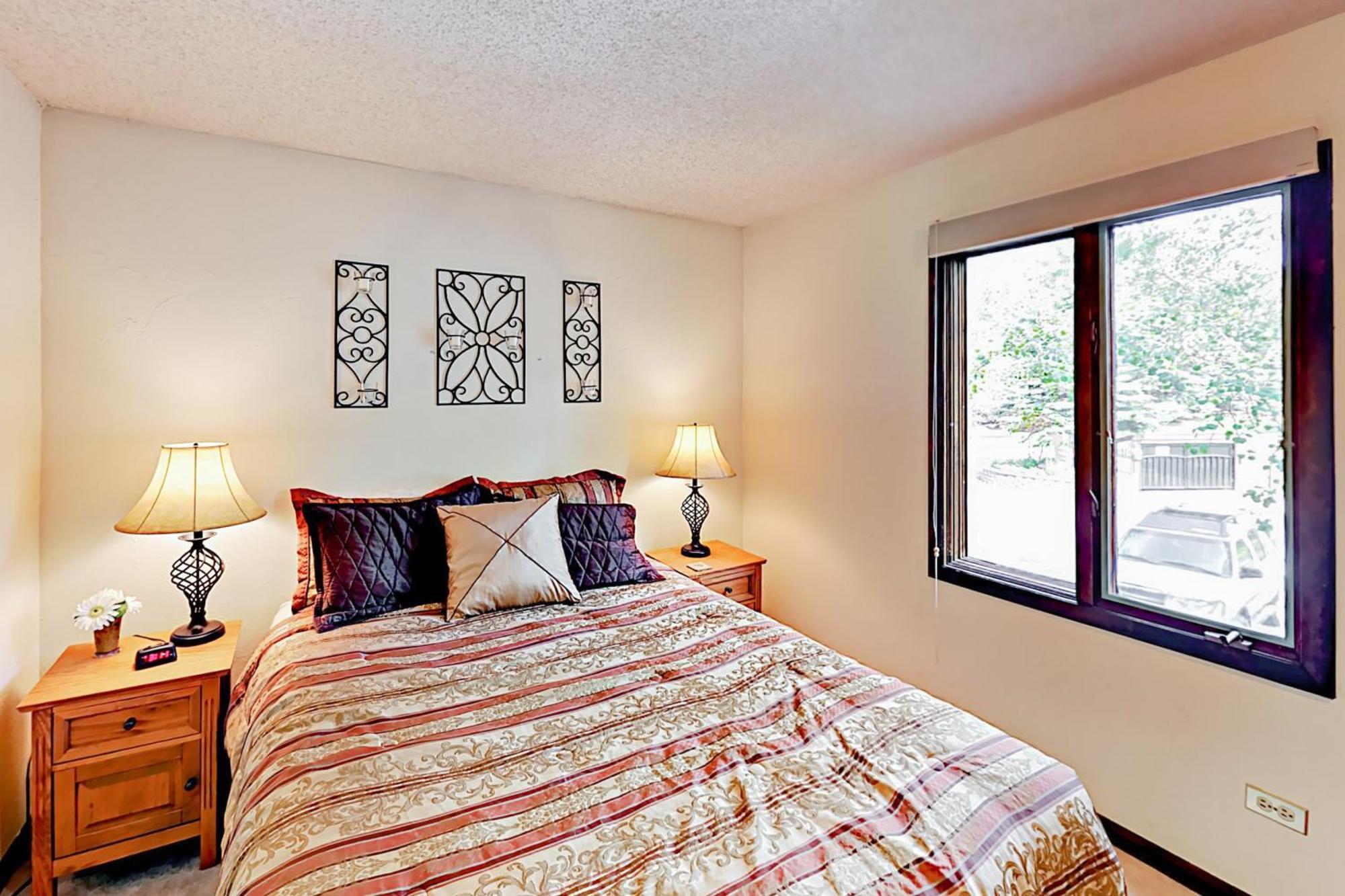 Timber Falls #809 Vail Room photo