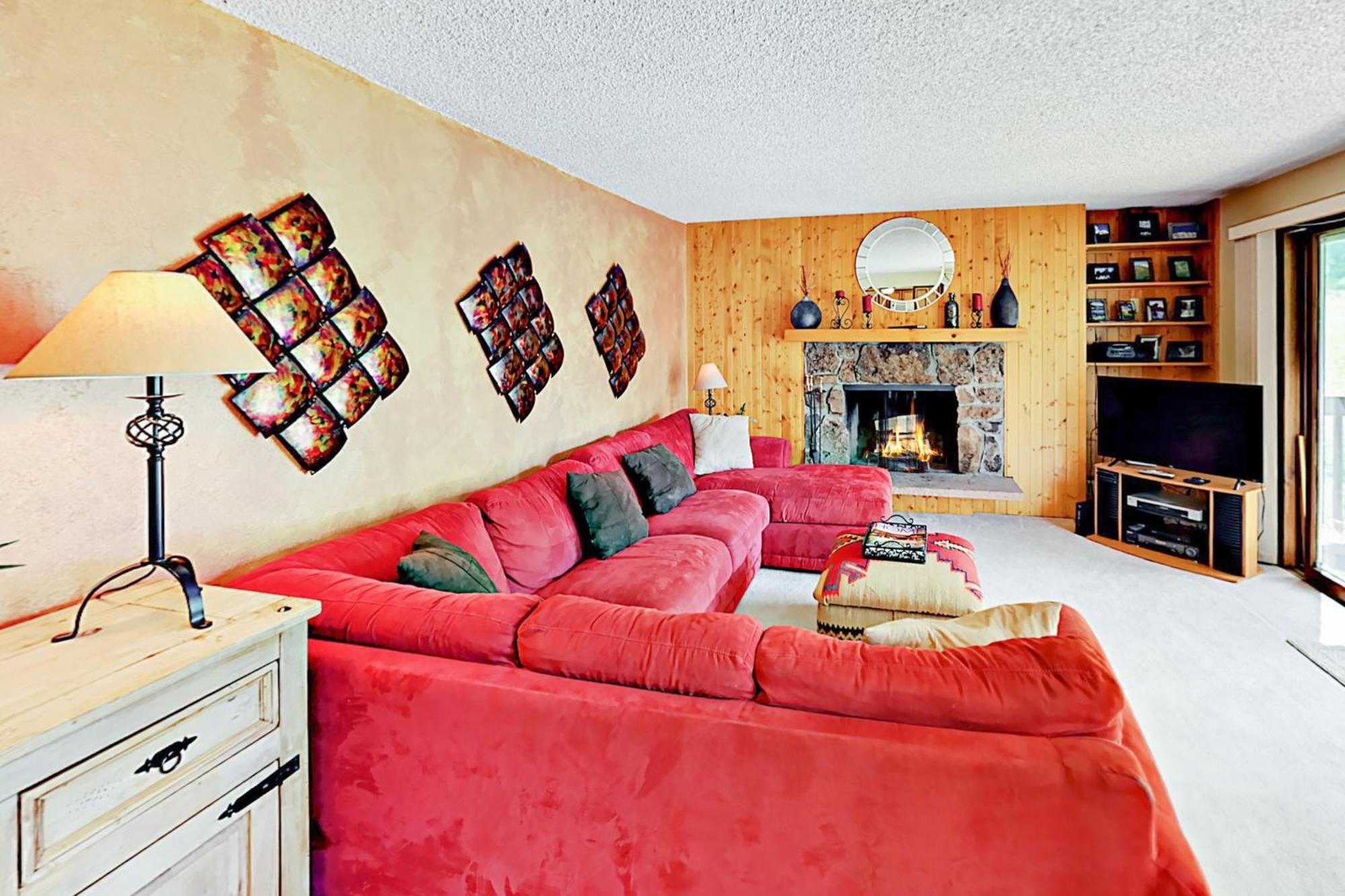 Timber Falls #809 Vail Room photo