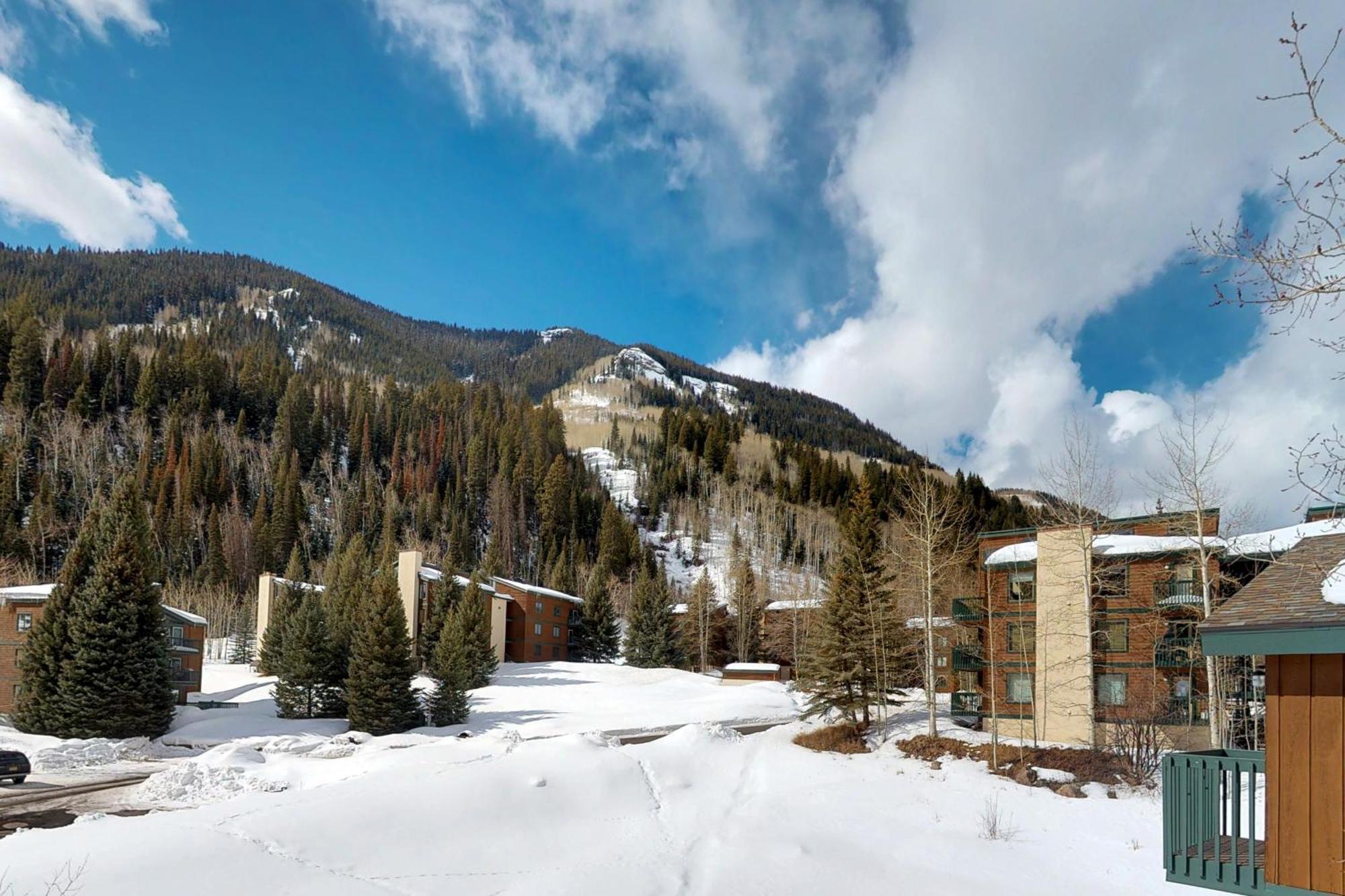 Timber Falls #809 Vail Room photo